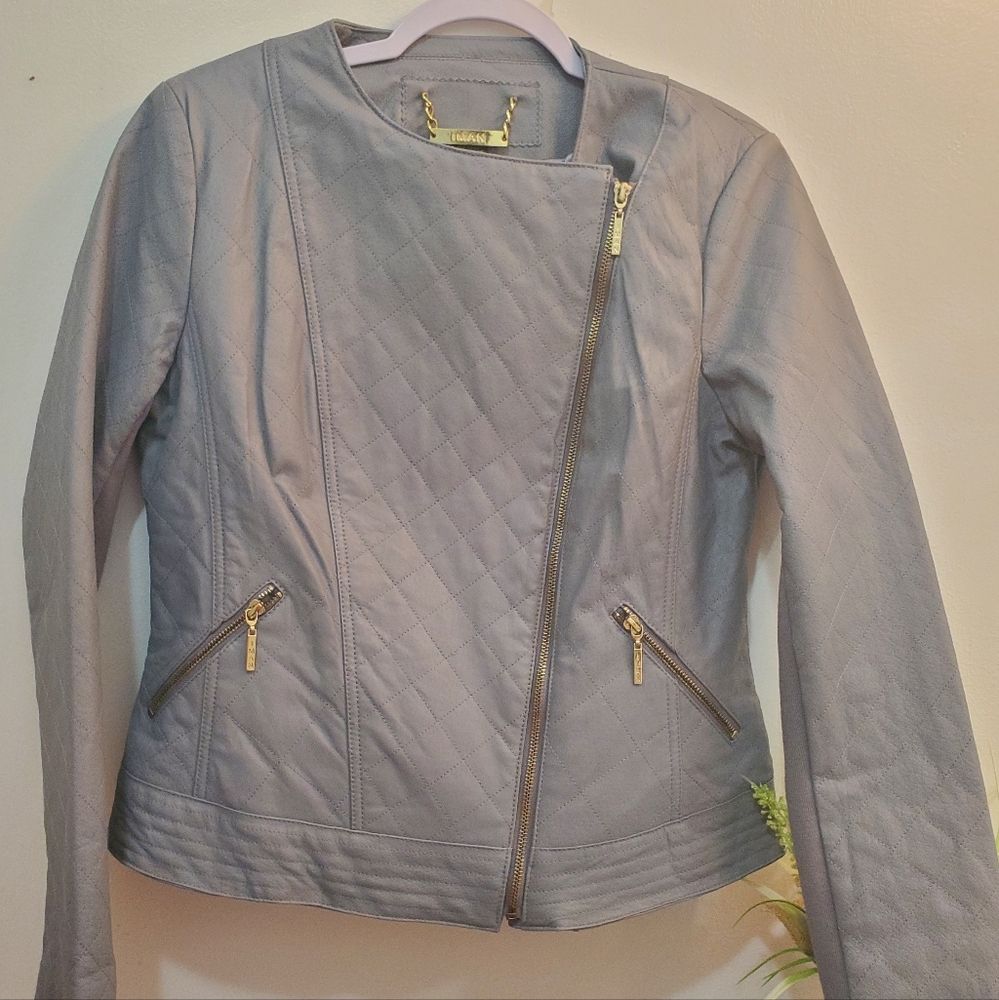Jacket - Picture 2 of 6